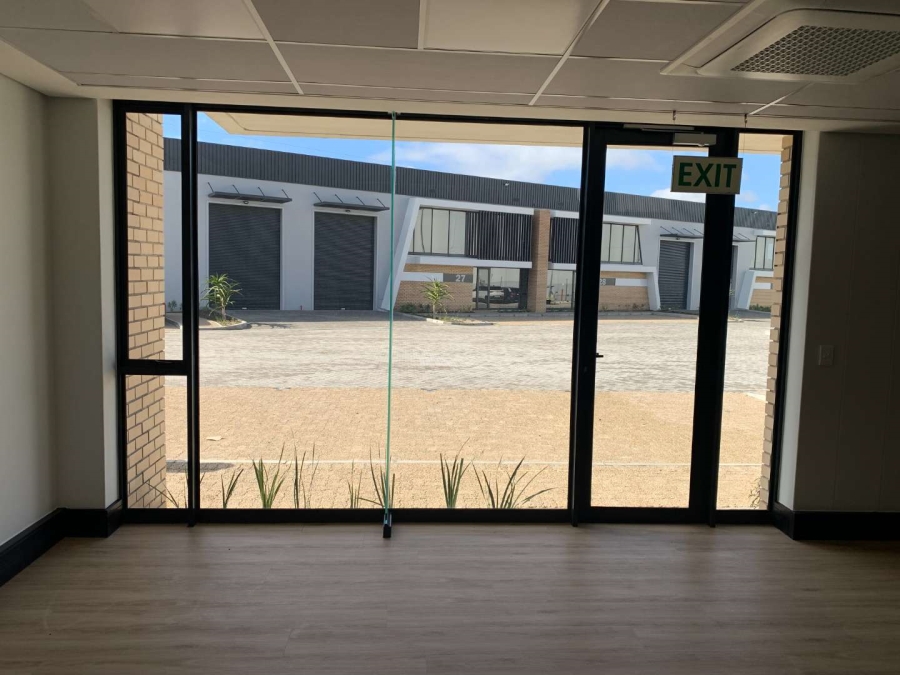 To Let Commercial Property for Rent in Stikland Industrial Western Cape